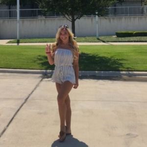 Meet your Posher, Isa